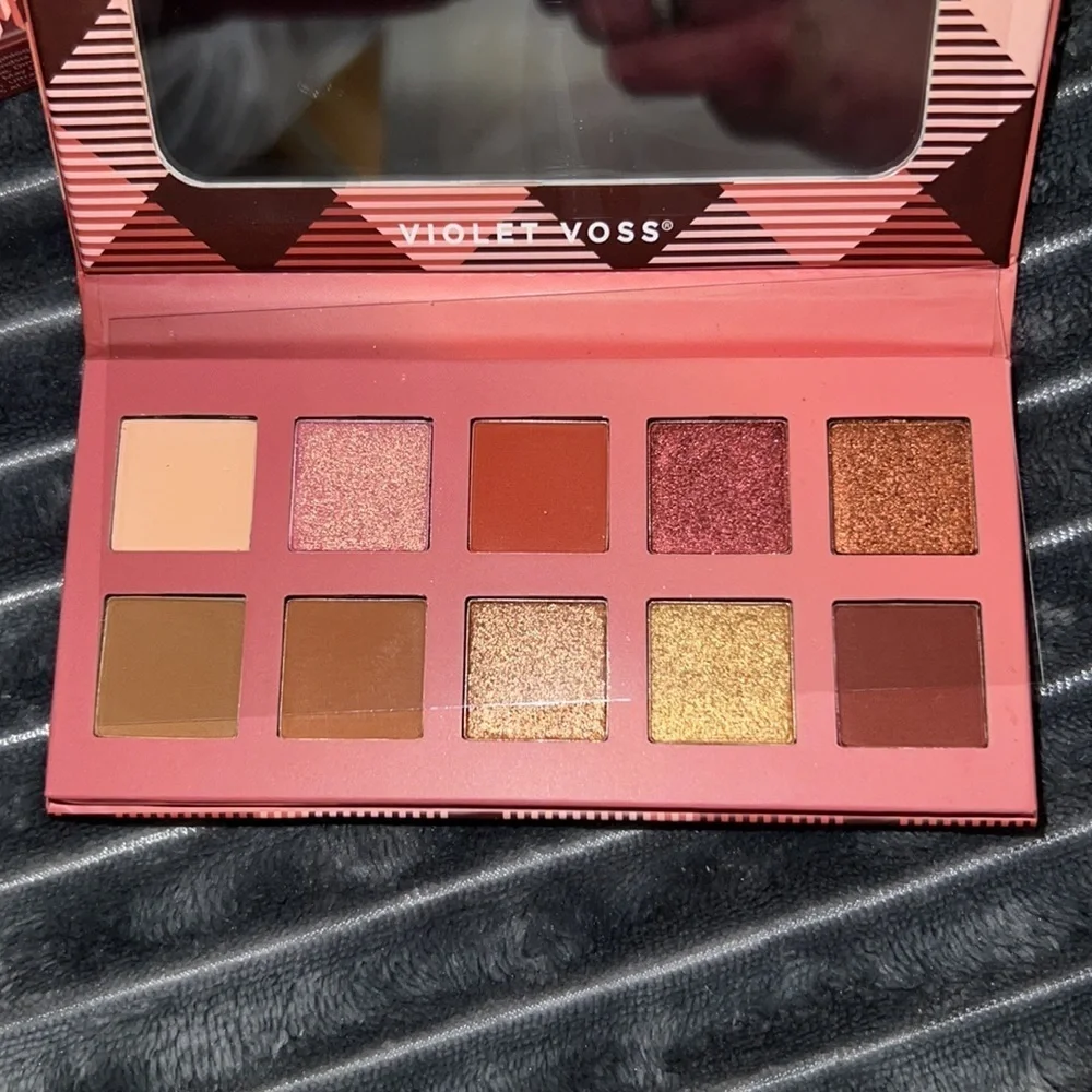 Violet Voss Eyeshadow Palette​​​